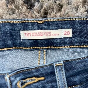 Levi’s High Rise Skinny 721 Filiforme Taille Haute Size 28